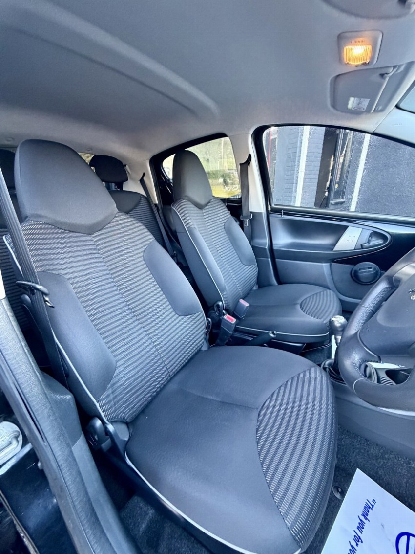 2014 14 PEUGEOT 107