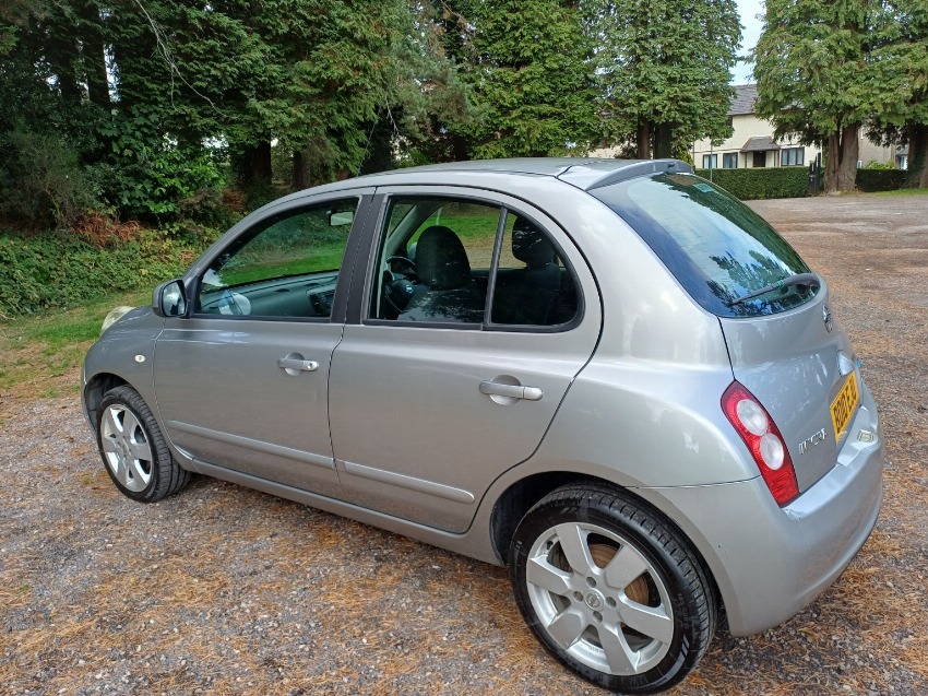2010 10 NISSAN MICRA