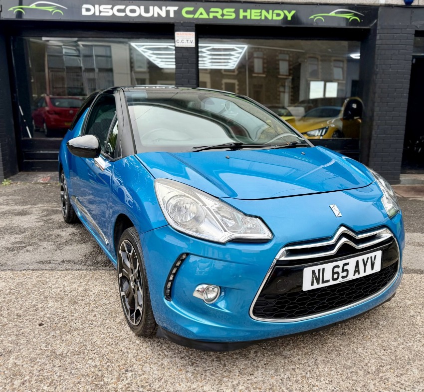 2015 65 DS DS 3 1.2 PureTech DStyle