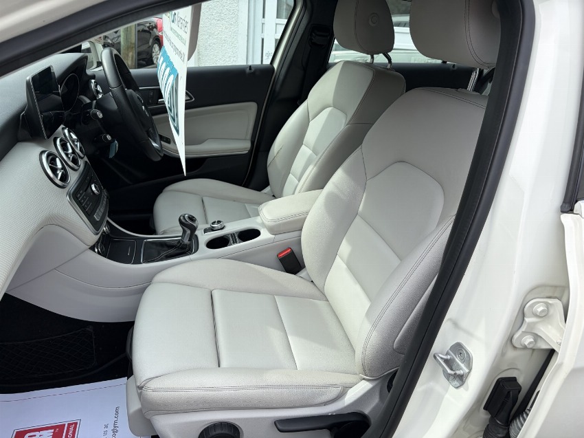 2016 66 MERCEDES-BENZ A CLASS