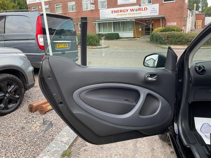 2018 68 SMART FORTWO