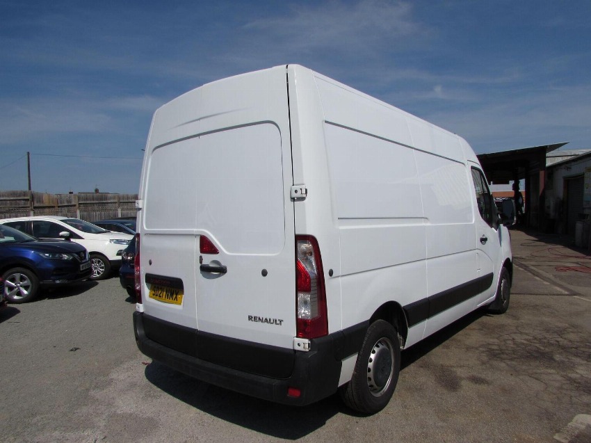 2021 21 RENAULT MASTER