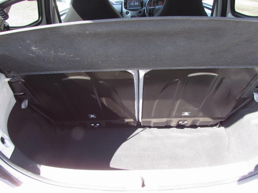 2018 18 TOYOTA AYGO