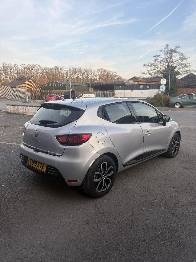 2019 19 RENAULT CLIO