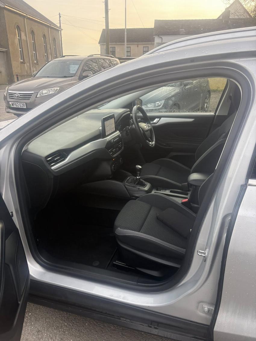 2019 19 FORD FOCUS