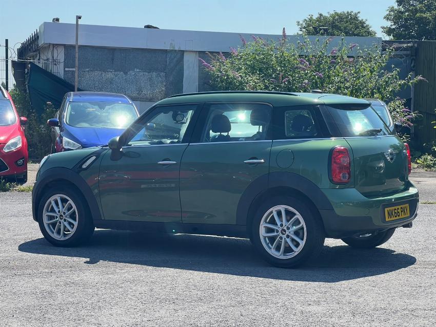 2016 66 MINI COUNTRYMAN