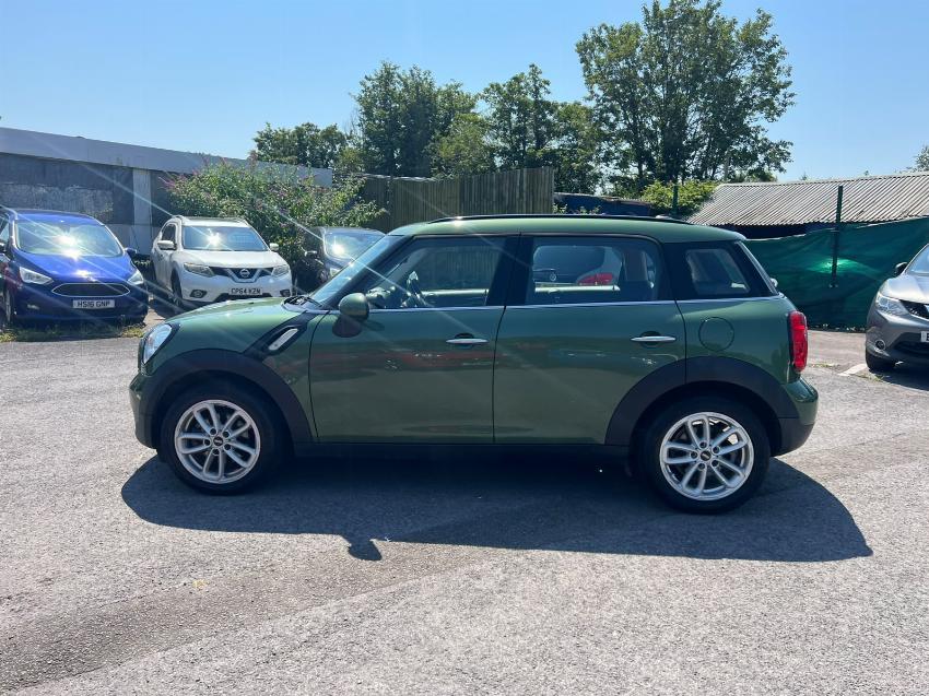 2016 66 MINI COUNTRYMAN