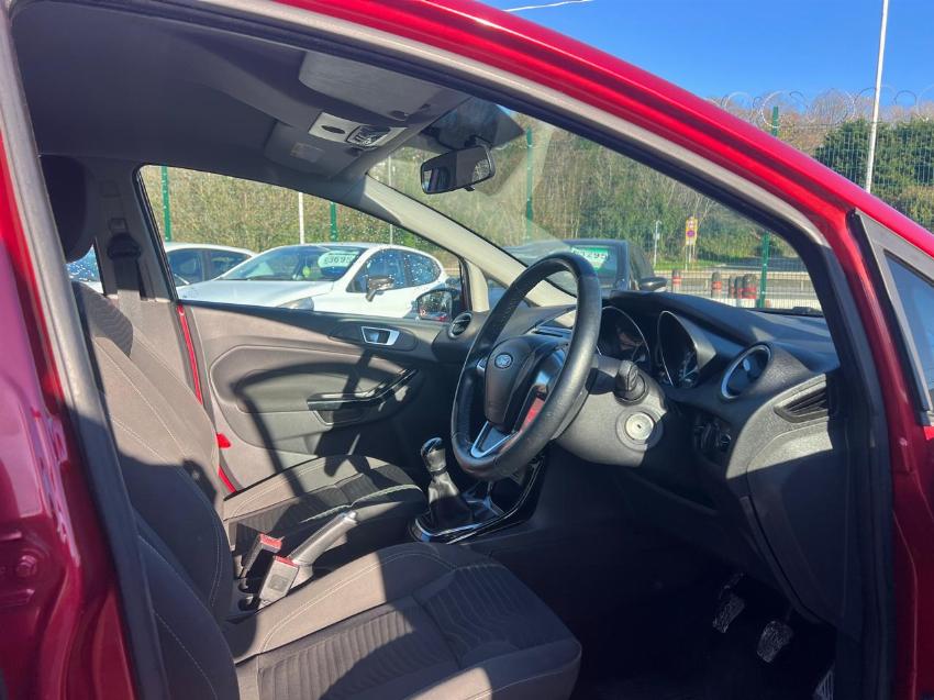 2016 65 FORD FIESTA