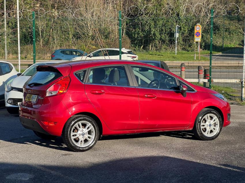 2016 65 FORD FIESTA