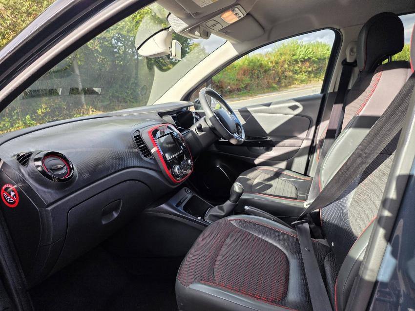 2015 15 RENAULT CAPTUR