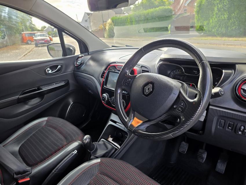 2015 15 RENAULT CAPTUR