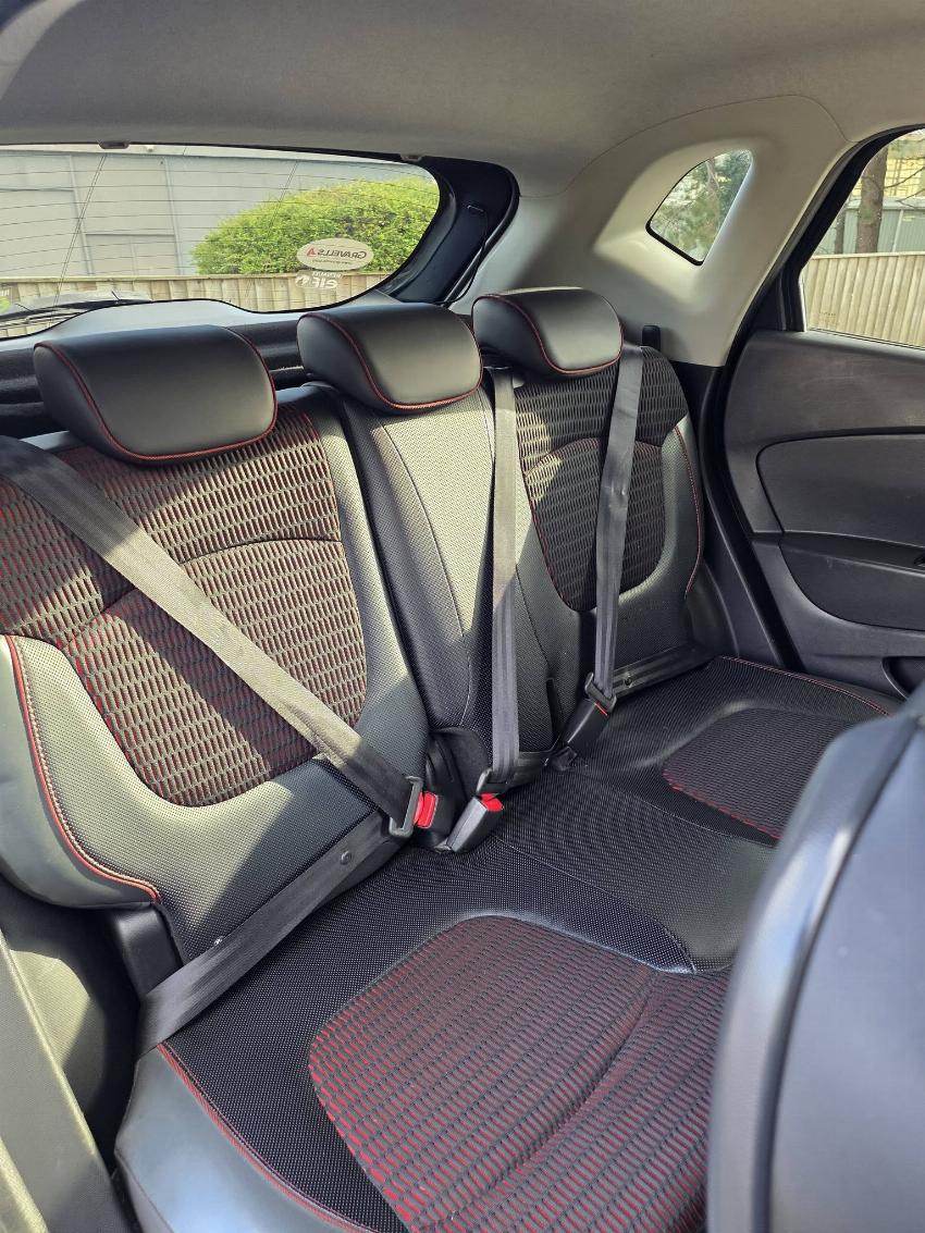 2015 15 RENAULT CAPTUR