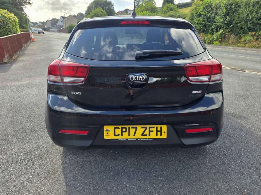 2017 17 KIA RIO