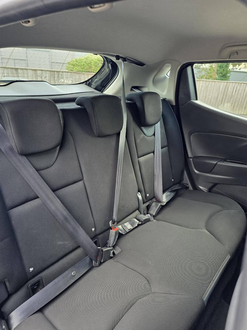 2015 64 RENAULT CLIO