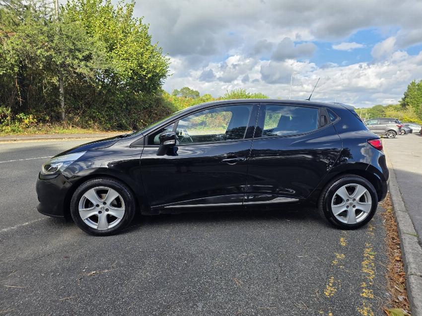 2015 64 RENAULT CLIO