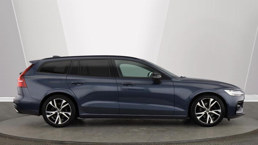 2021 71 VOLVO V60