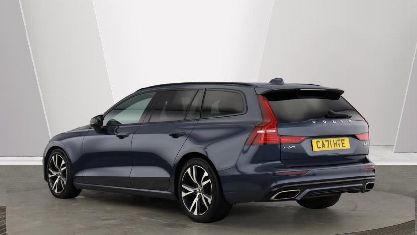 2021 71 VOLVO V60