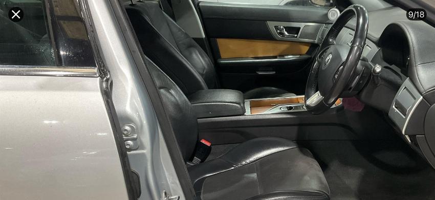 2012 61 JAGUAR XF