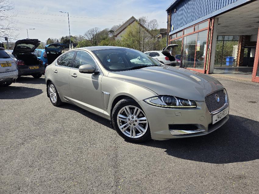 2012 JAGUAR XF 2.2 LUXURY D AUTO AUTOMATIC EURO5 4DR